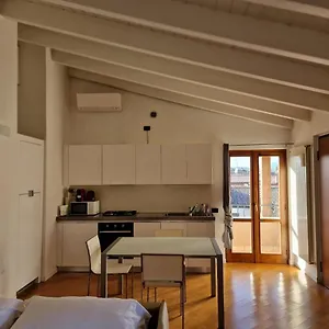  Apartment Vittoria Al Lago